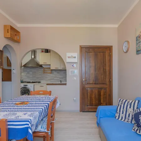 Casa Azzurra - Helloelba ポルトフェッラーイオ